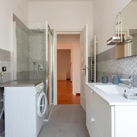 Joivy Chic Flat With Balcony Appartamento *