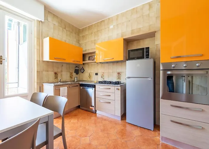 Joivy Chic Flat With Balcony