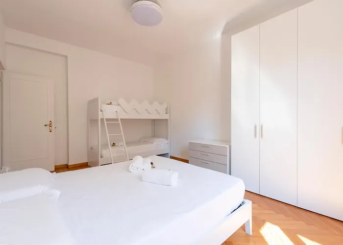 Joivy Chic Flat With Balcony