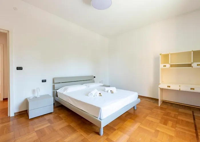 Joivy Chic Flat With Balcony * Rapallo