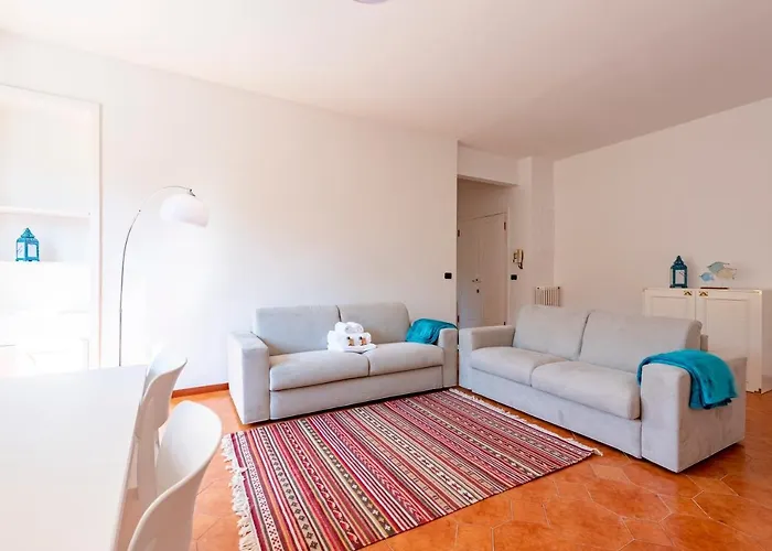 Joivy Chic Flat With Balcony * Rapallo